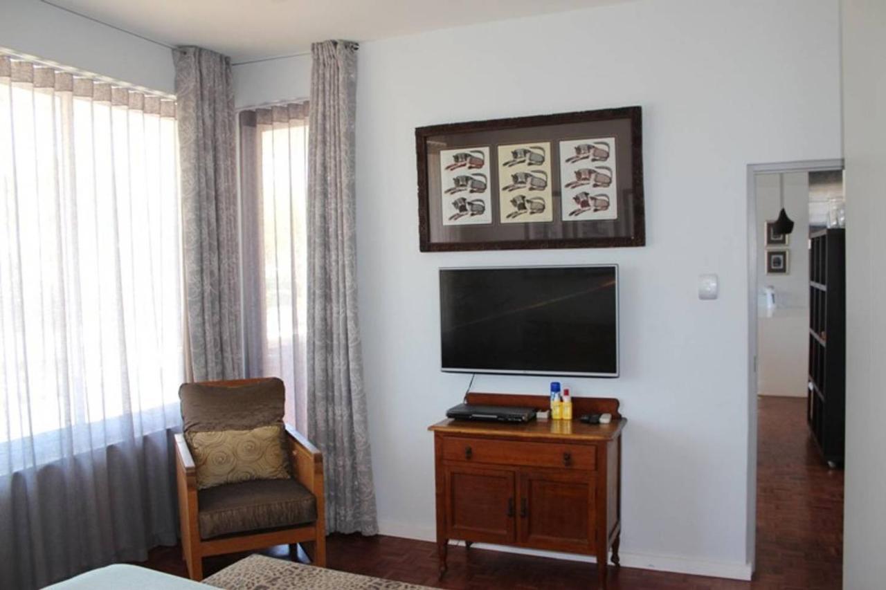 Devonshire 101 Apartment *